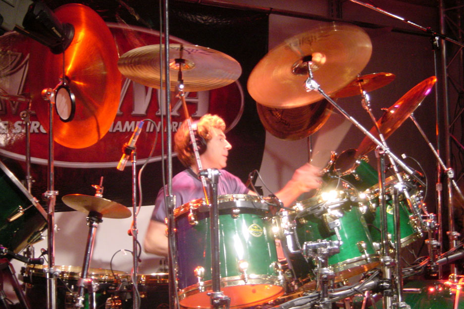 simon_phillips2_big.jpg